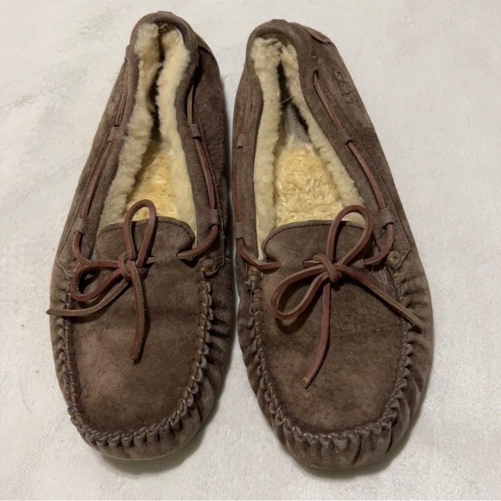 UGG Shearling Slip On Shoes Sandals Loafers 9